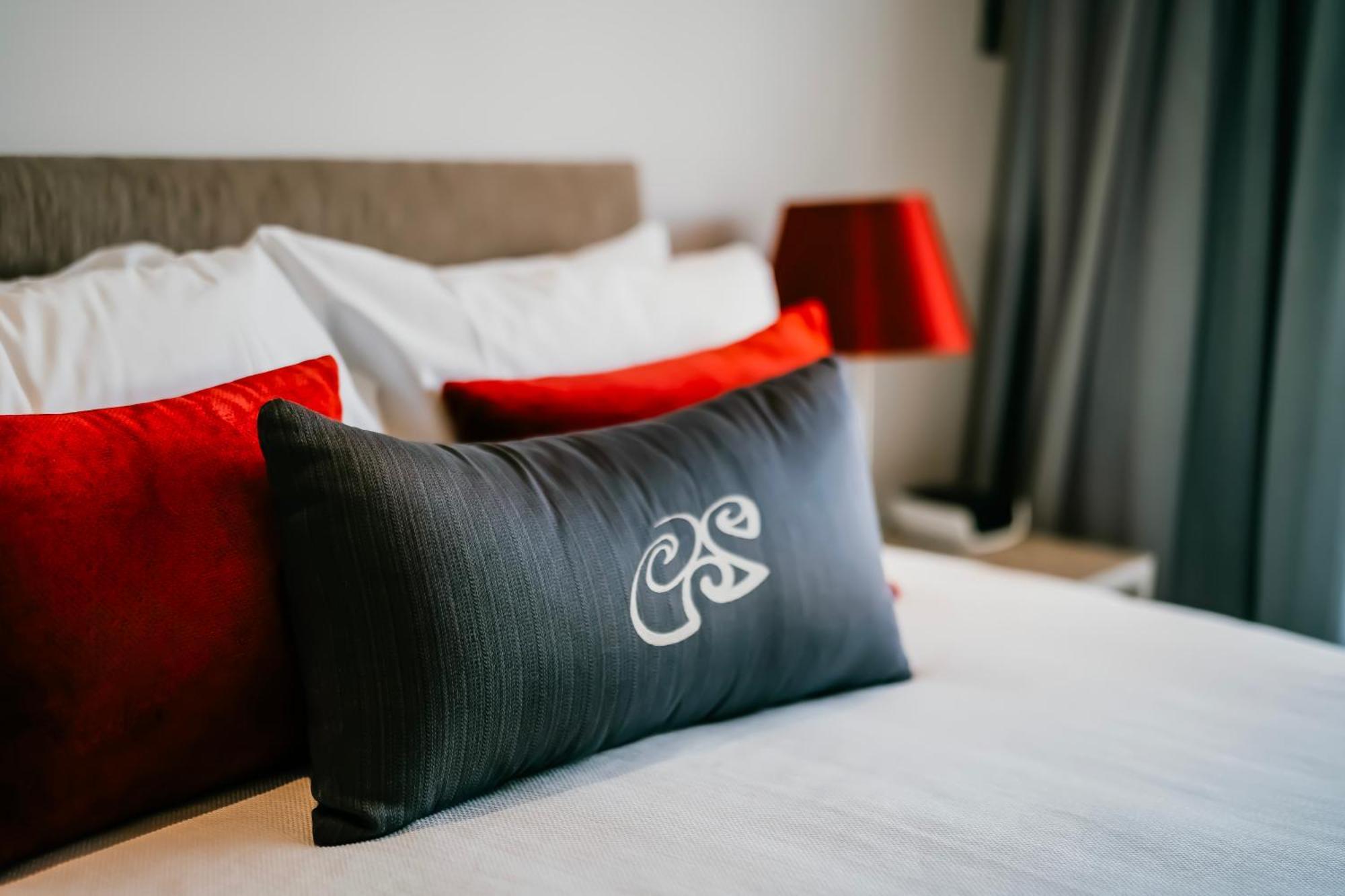 Marakura Deluxe Motel Te Anau Dış mekan fotoğraf