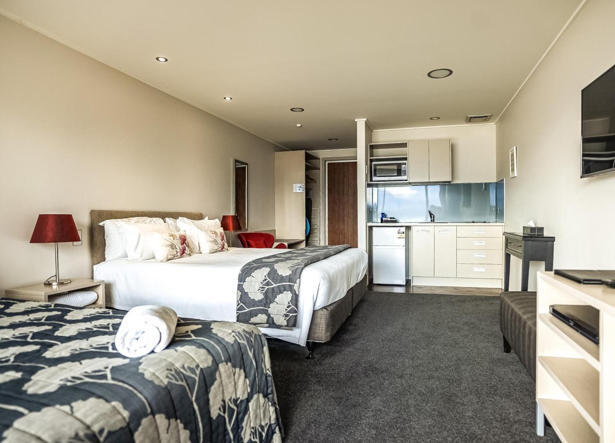 Marakura Deluxe Motel Te Anau Dış mekan fotoğraf