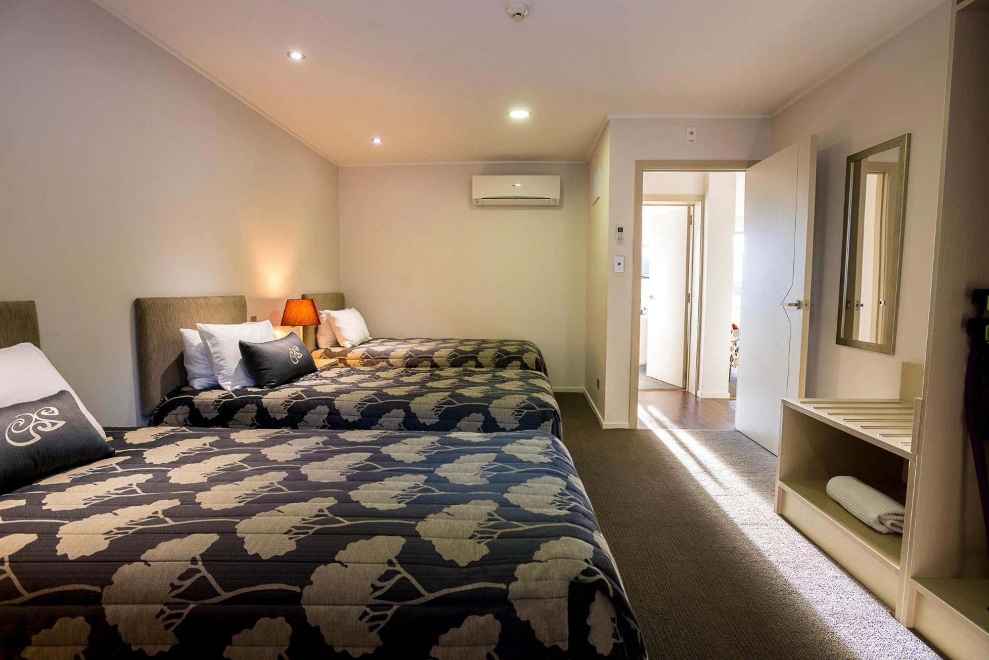 Marakura Deluxe Motel Te Anau Dış mekan fotoğraf