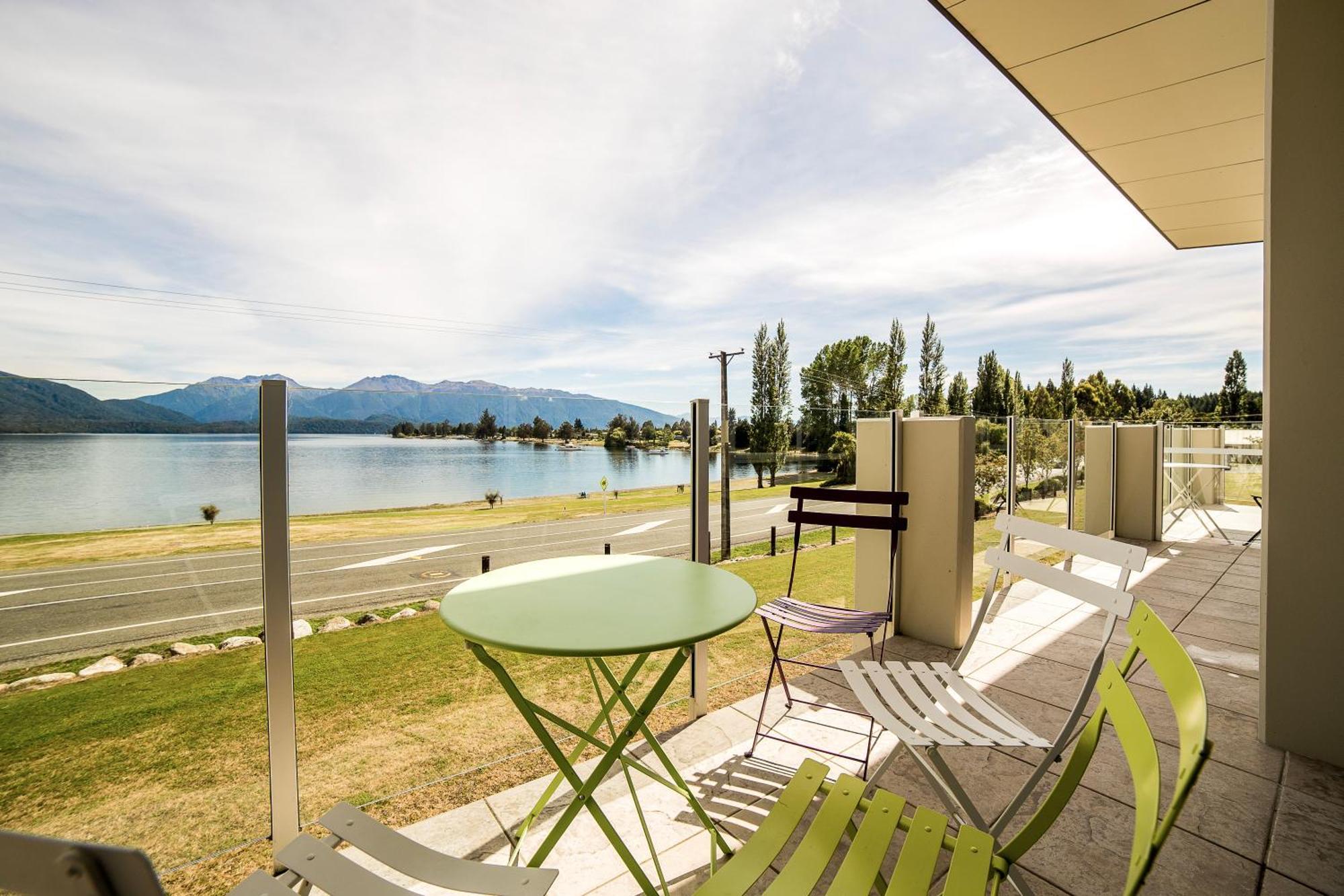 Marakura Deluxe Motel Te Anau Dış mekan fotoğraf