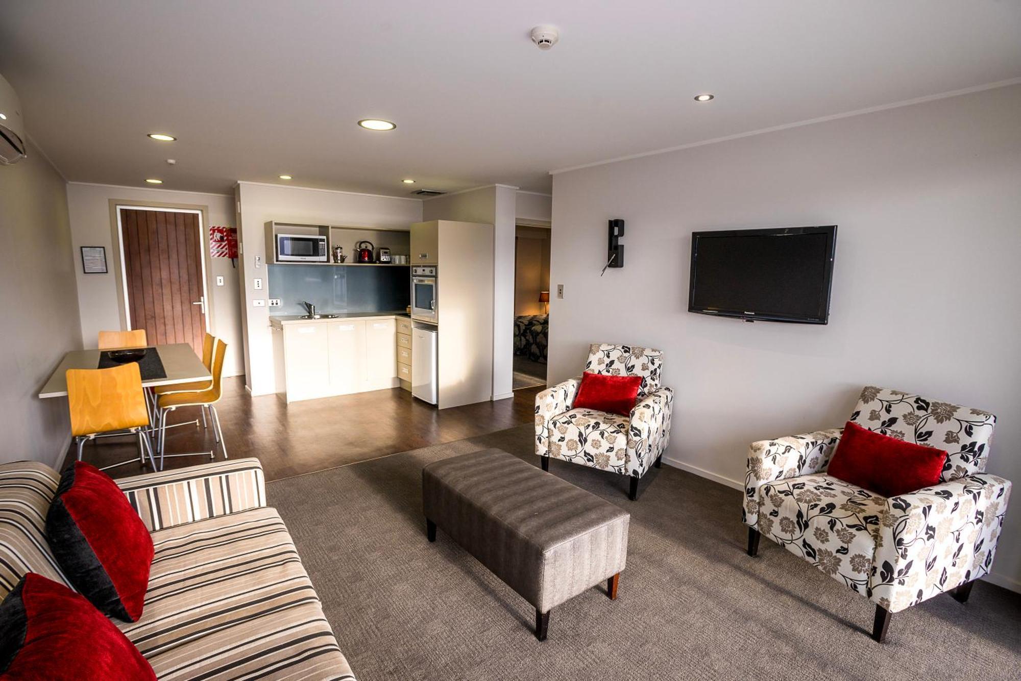 Marakura Deluxe Motel Te Anau Dış mekan fotoğraf