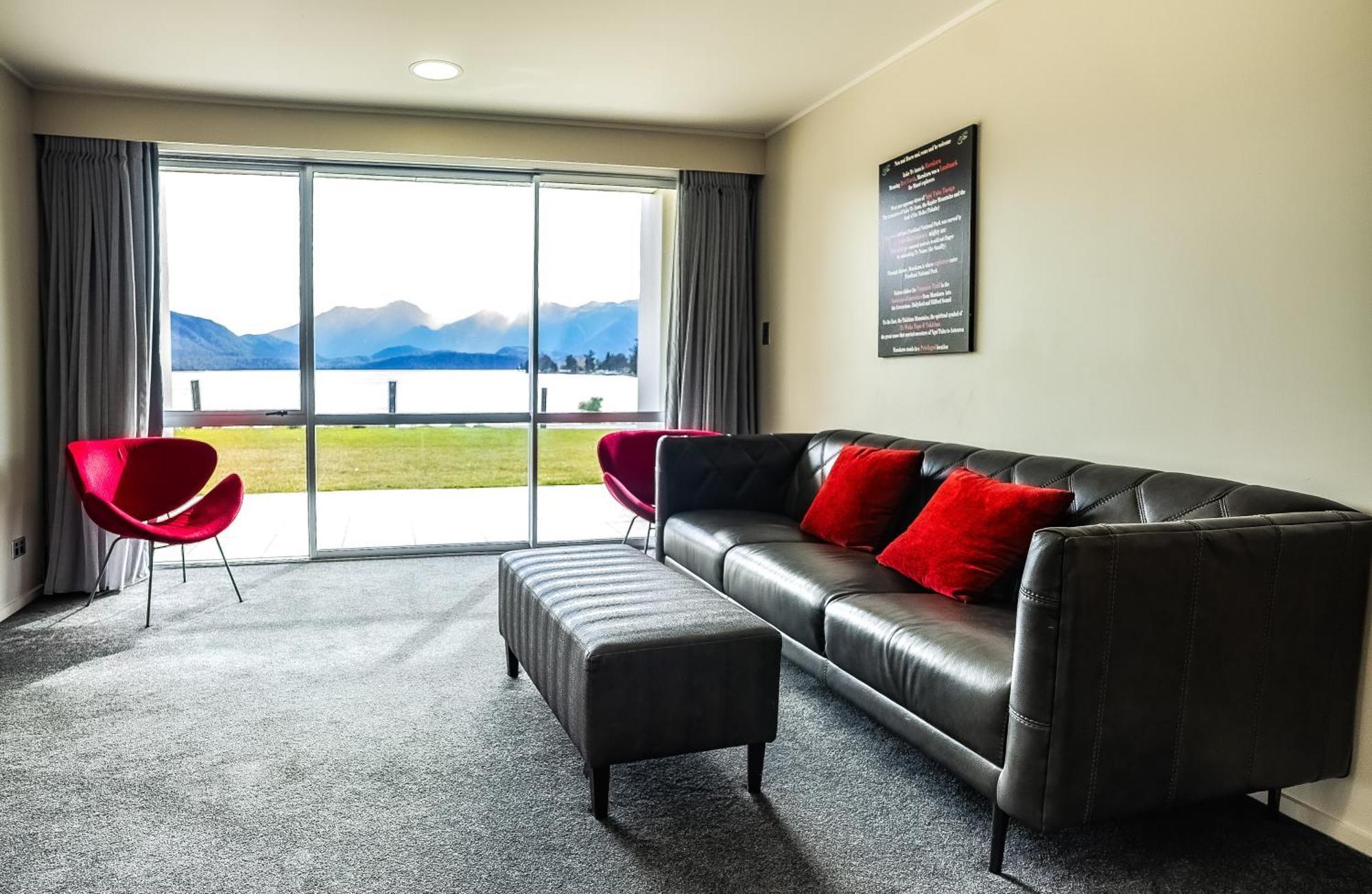 Marakura Deluxe Motel Te Anau Dış mekan fotoğraf