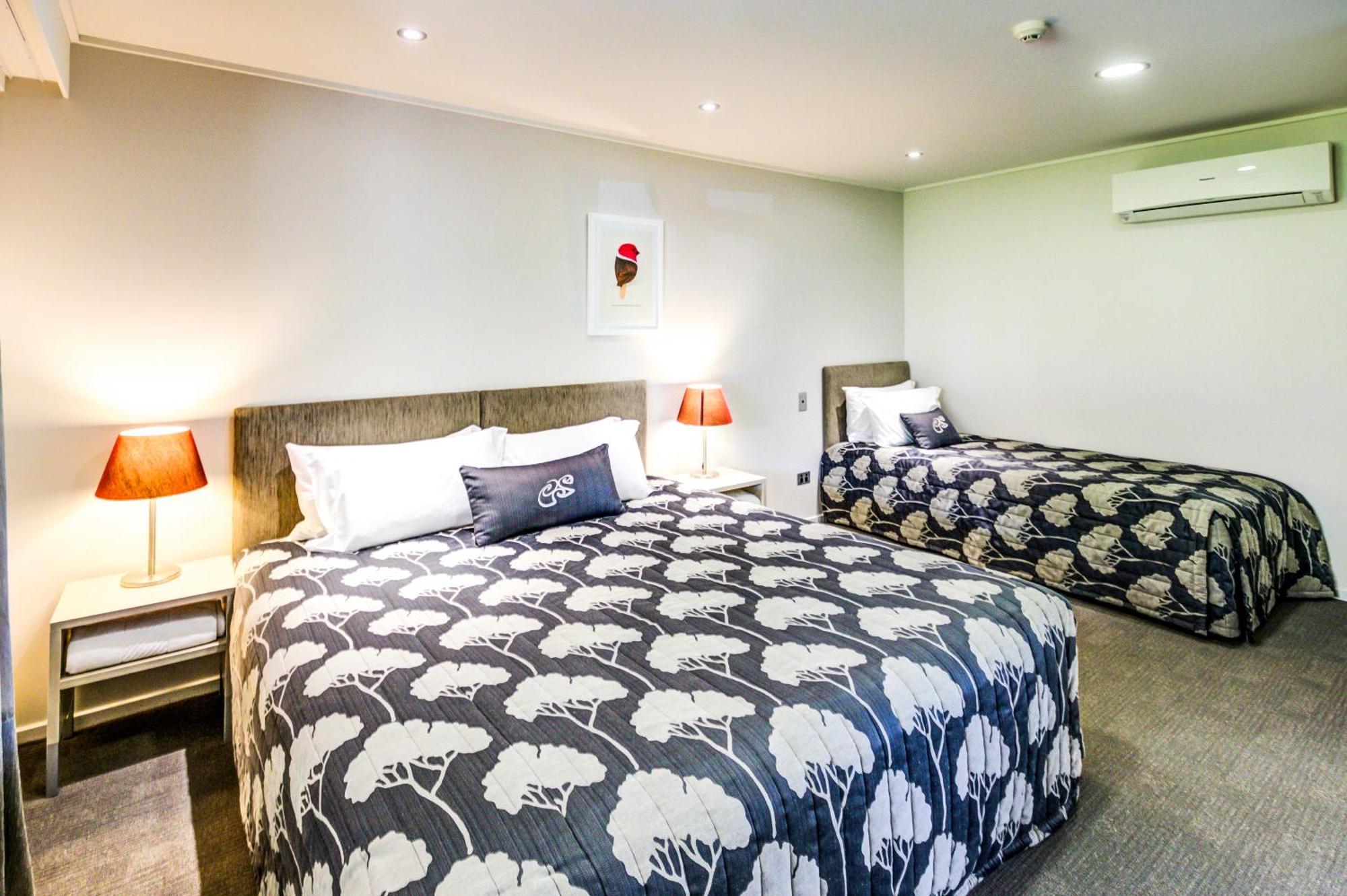 Marakura Deluxe Motel Te Anau Dış mekan fotoğraf