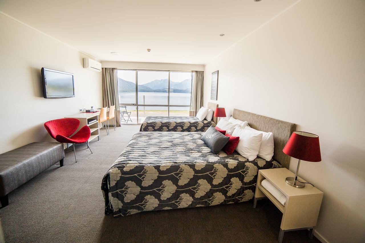 Marakura Deluxe Motel Te Anau Dış mekan fotoğraf